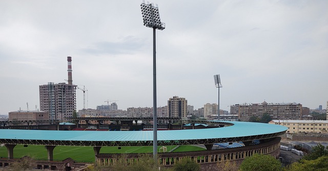 对于球迷和 对于球迷和